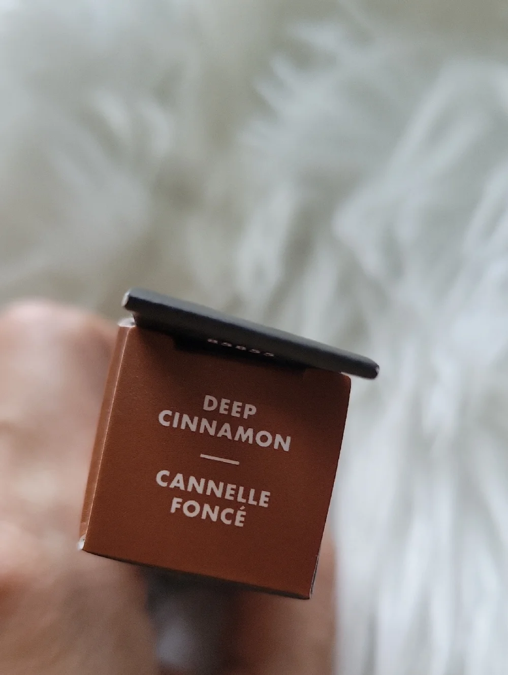 NWT e.l.f. 16HR Camo Concealer - 